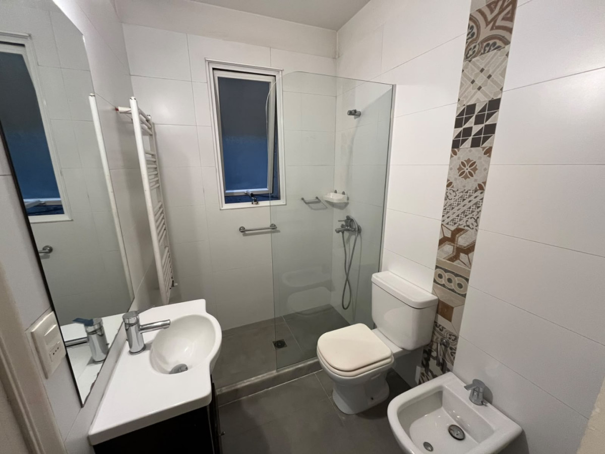 Apartamento ID.6755 - Alquiler o Venta Apartamento 3 Dormitorios Centro con Garaje