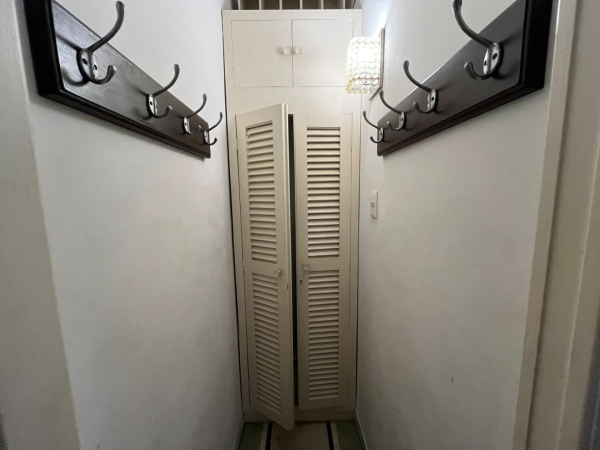 Apartamento ID.6755 - Alquiler o Venta Apartamento 3 Dormitorios Centro con Garaje