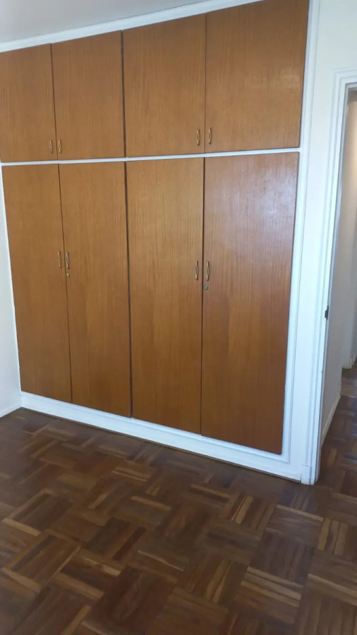 Apartamento ID.5319 - Alquiler Apartamento 3 Dormitorios Cordon con balcon y garaje