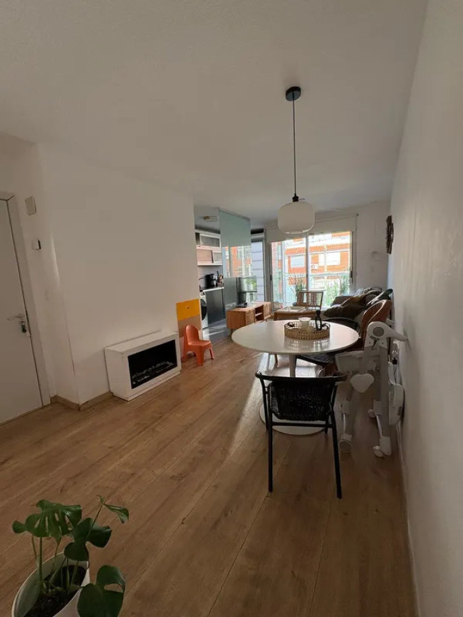 Apartamento ID.6552 - Venta Apartamento 2 Dormitorios Buceo con patio y balcon