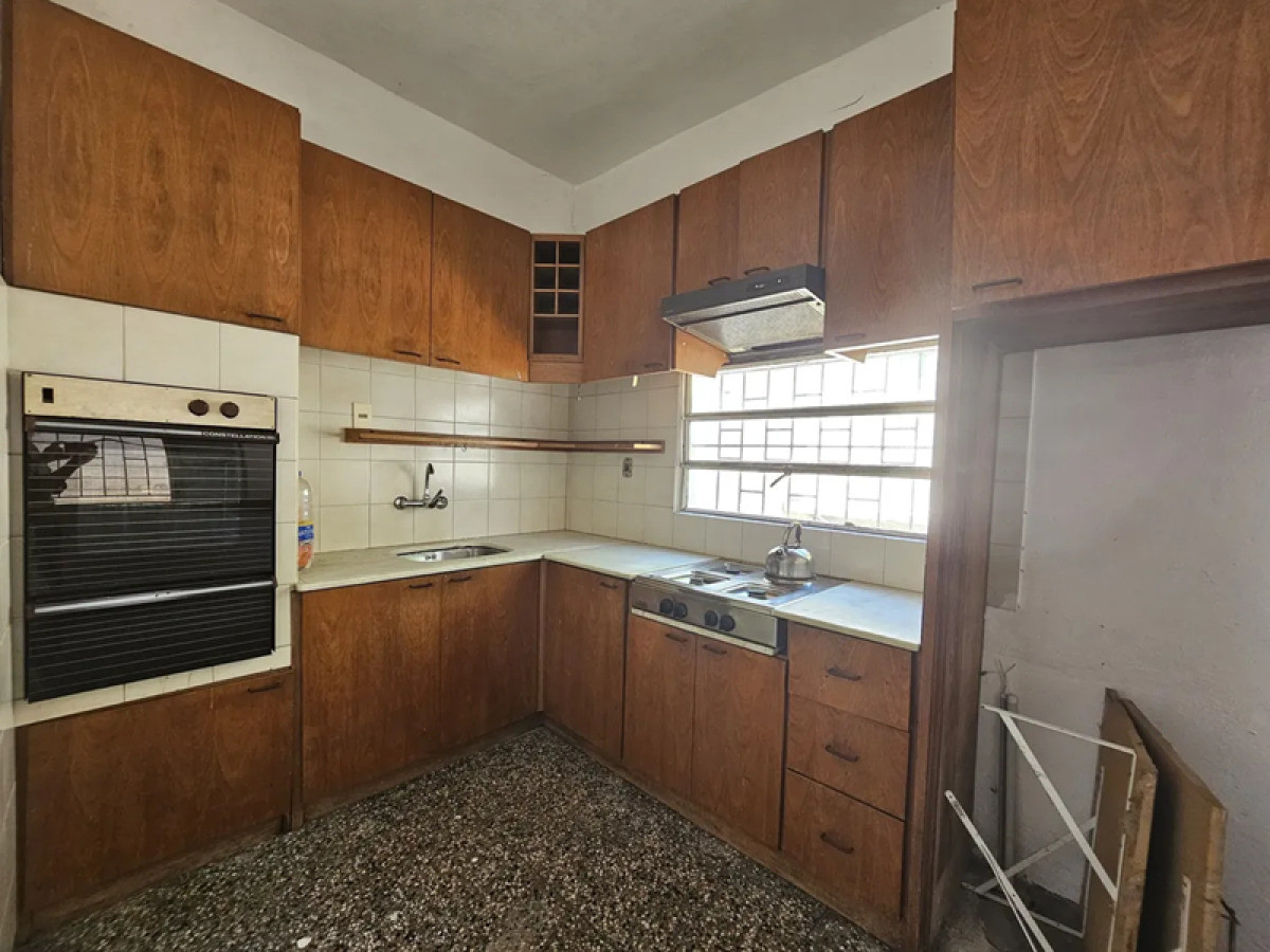 Apartamento ID.5236 - Venta 2 Apartamentos y Galpon Inversion Cerrito