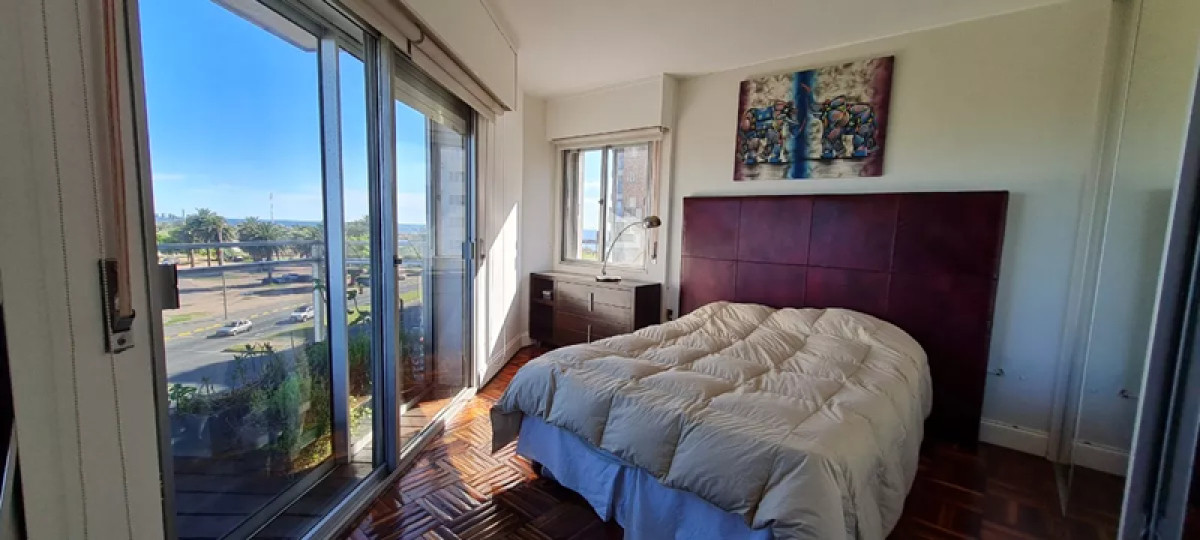 Apartamento ID.4362 - Alquiler Apartamento Amueblado 4 Dormitorios Punta Carretas
