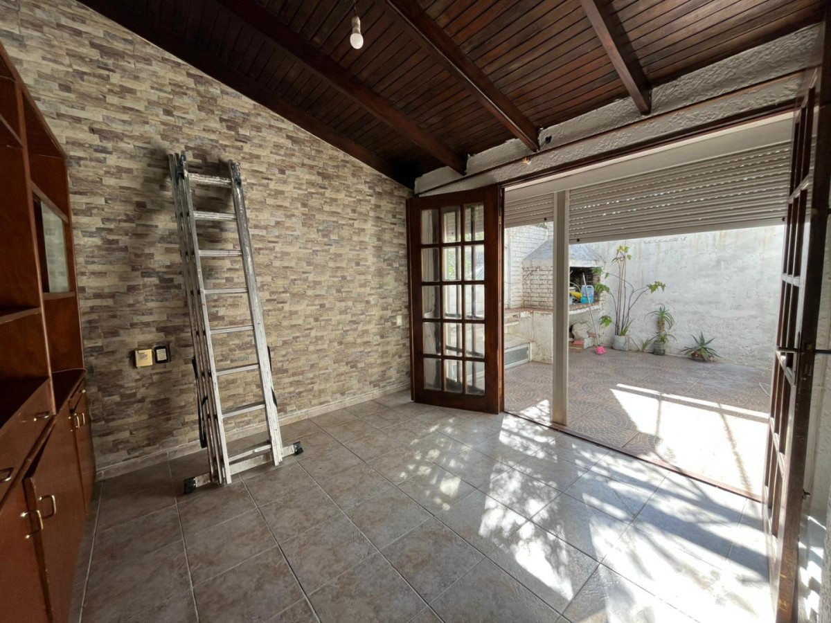 Apartamento ID.4282 - Venta Apartamento 3 Dormitorios La Comercial Terraza