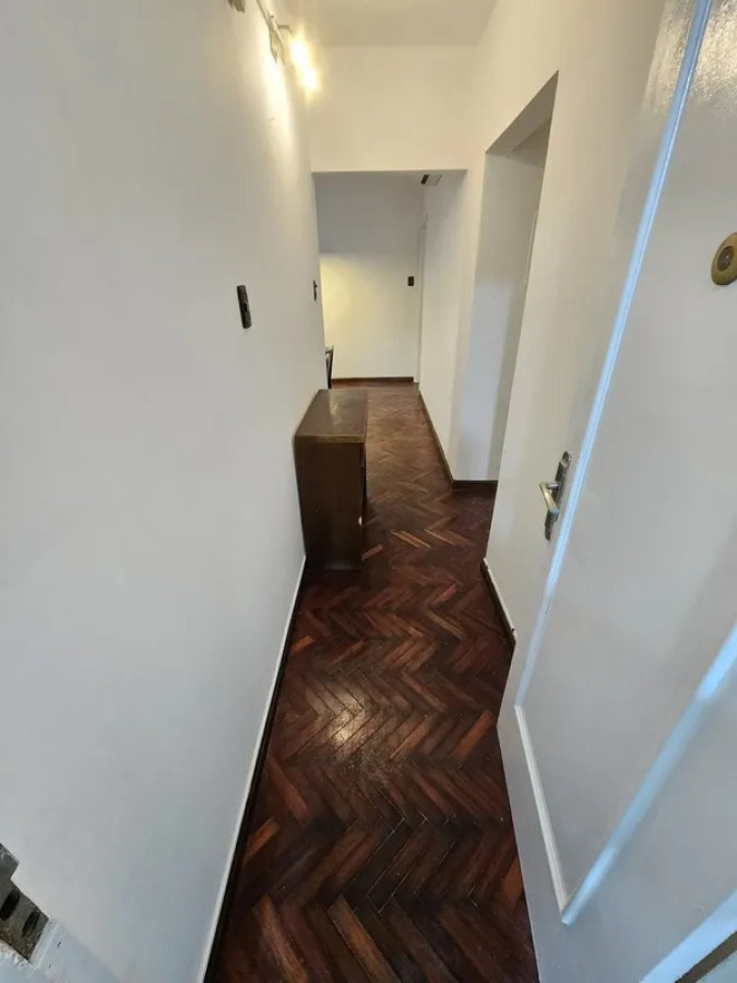 Apartamento ID.6035 - Venta Apartamento 2 Dormitorios Aguada con balcon