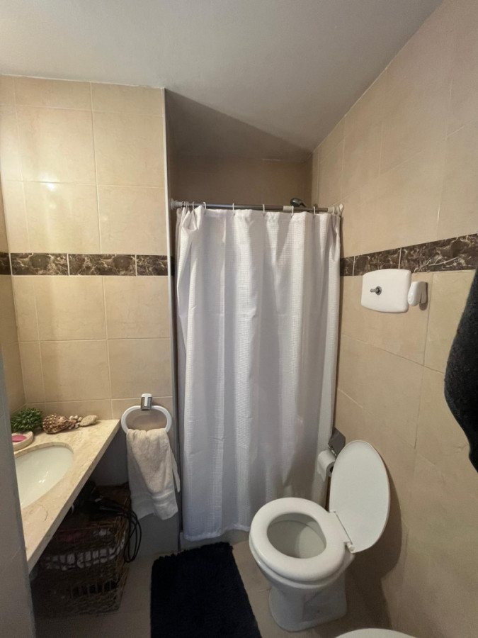 Apartamento ID.5843 - Alquiler Apartamento 1 Dormitorio Pocitos con Balcon 