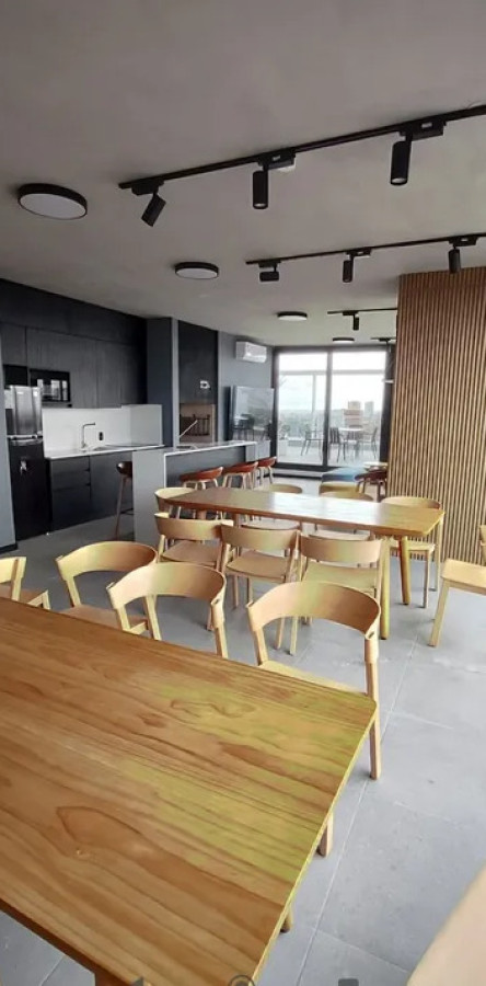 Apartamento ID.6830 - Alquiler Apartamento 1 Dormitorio La Blanqueada balcon y cochera