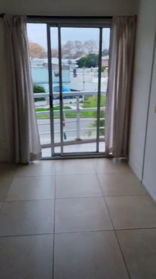 Apartamento ID.6816 - Alquiler o Venta Apartamento 1 Dormitorio Brazo Oriental