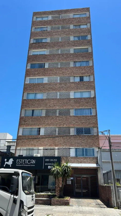 Apartamento ID.5909 - Alquiler Apartamento 2 Dormitorio Pocitos