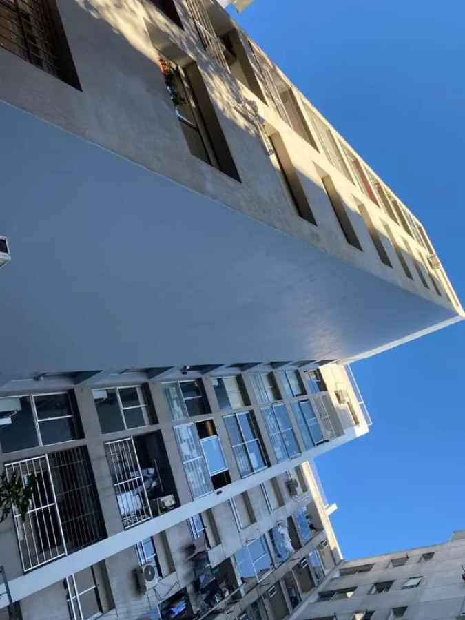 Apartamento ID.6805 - Venta Apartamento 2 Dormitorios Punta Carretas balcon y cochera