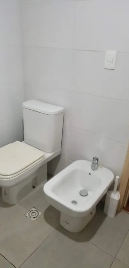 Apartamento ID.5169 - Venta Apartamento Monoambiente Pocitos con balcon y garaje