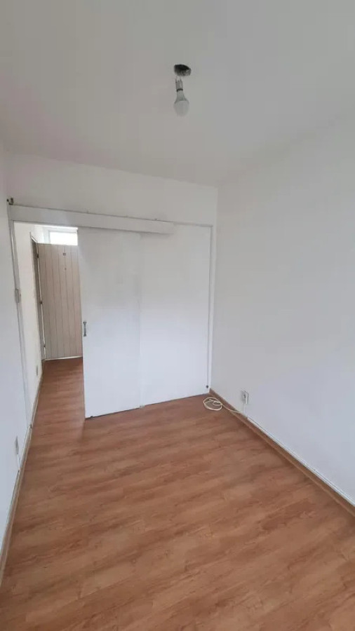 Apartamento ID.6829 - Alquiler Apartamento 2 Dormitorios Punta Carretas con cochera