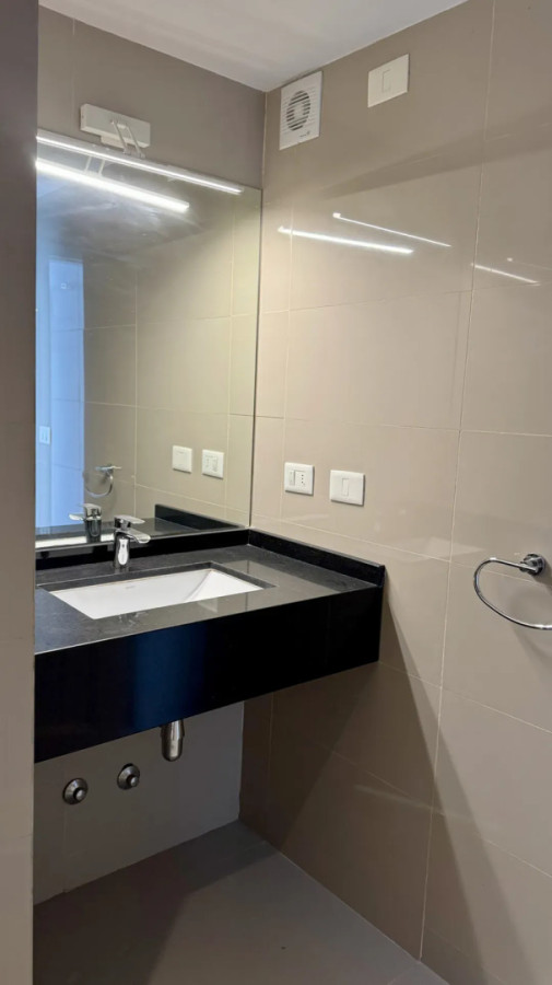 Apartamento ID.6723 - Alquiler Apartamento Premium Lawa Barra de Carrasco con Cochera