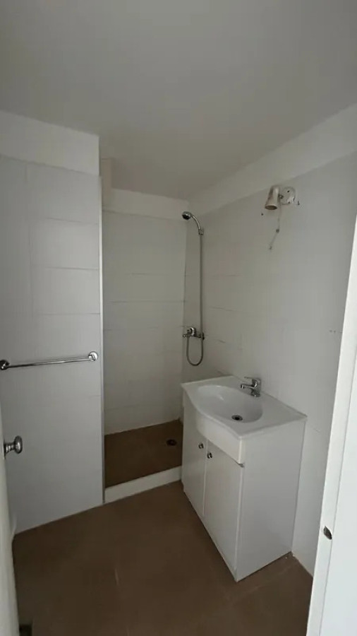 Apartamento ID.5909 - Alquiler Apartamento 2 Dormitorio Pocitos