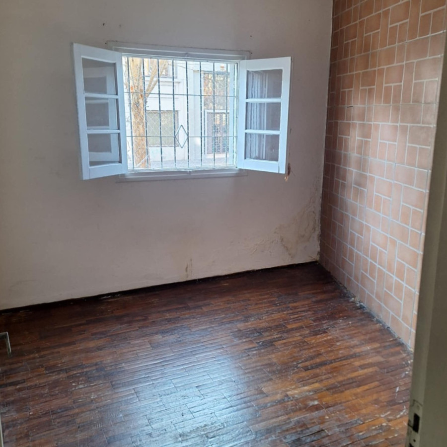 Apartamento ID.6734 - Alquiler Apartamento 3 Dormitorios Parque Batlle con patio