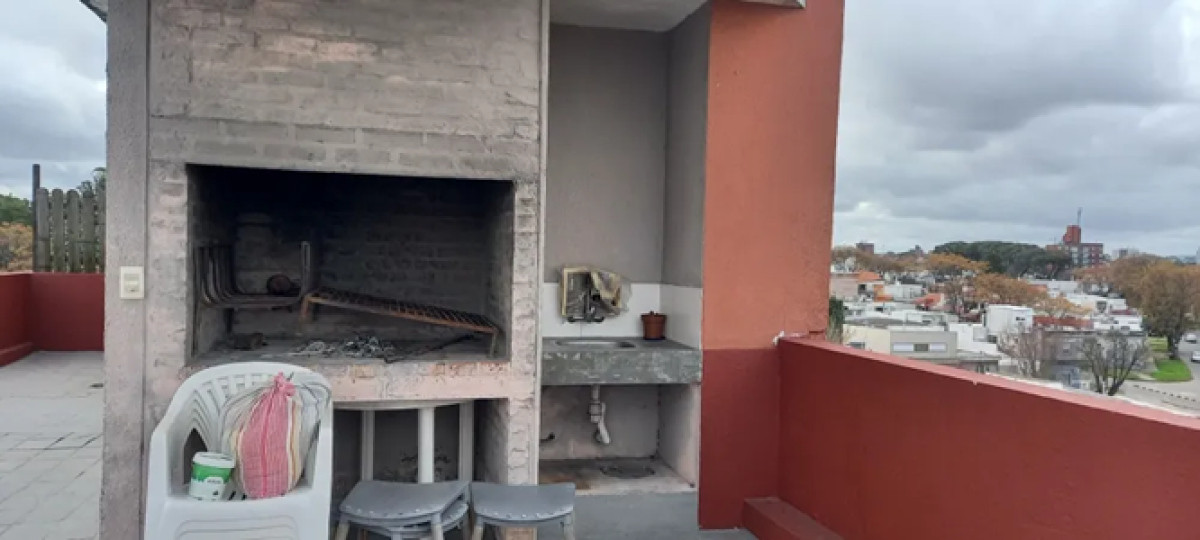 Apartamento ID.5035 - Alquiler Apartamento Monoambiente Buceo con Balcón y Garaje