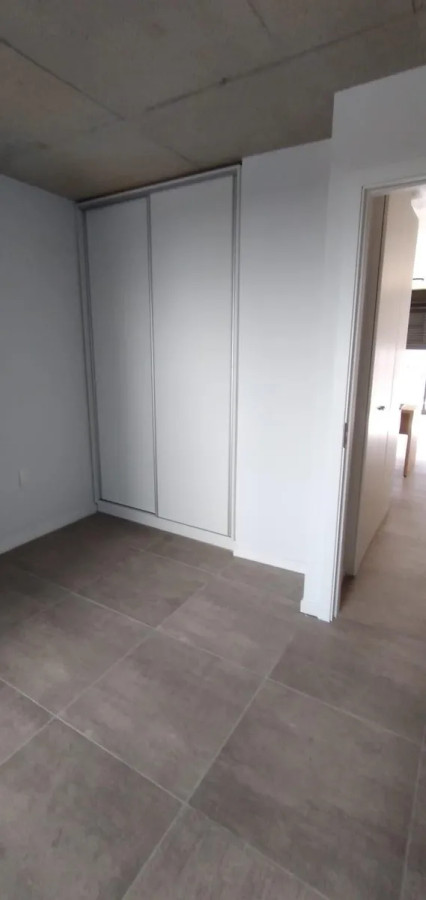 Apartamento ID.5249 - Alquiler Apartamento 1 Dormitorio Tres Cruces con balcon