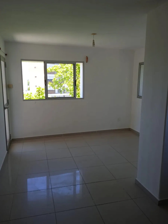 Apartamento ID.4892 - Alquiler Traspaso de Apartamento 1 Dormitorio Parque Batlle 