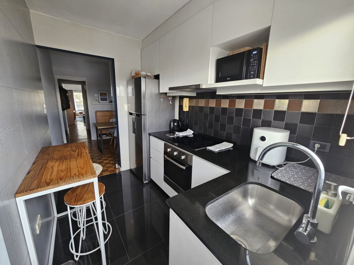 Apartamento ID.6894 - Venta Apartamento 2 Dormitorios Pocitos 