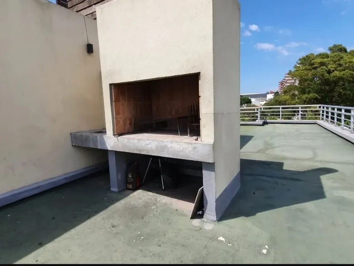 Apartamento ID.6617 - Venta con Renta Apartamento 2 Dormitorios Brazo Oriental