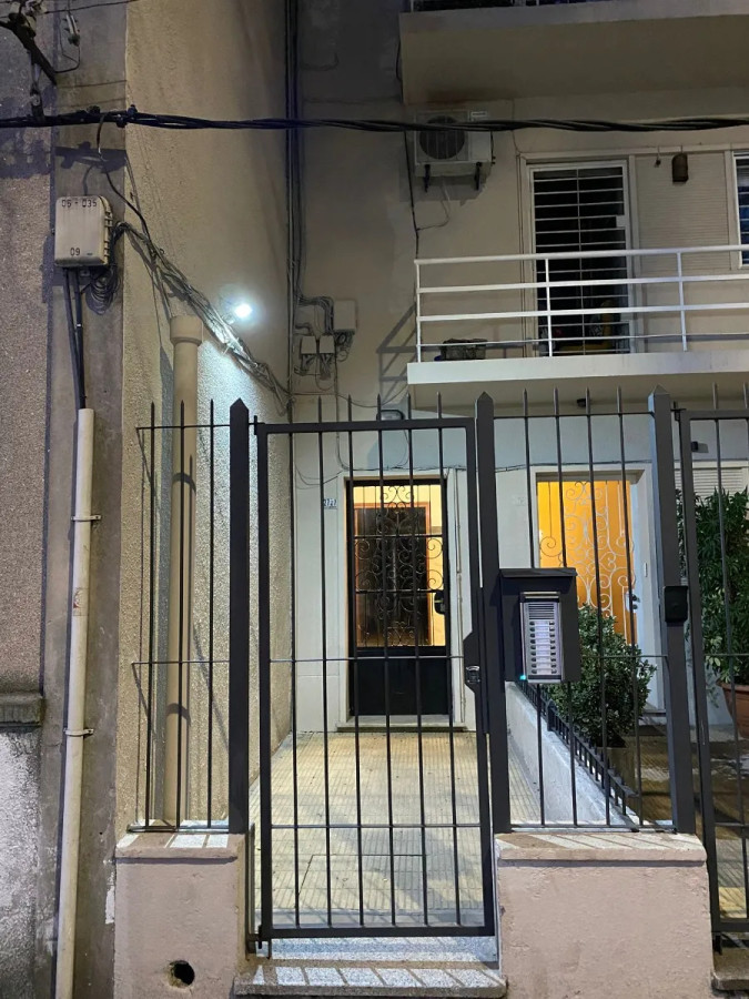 Apartamento ID.4784 - Alquiler Apartamento 1 Dormitorio Punta Carretas con patio 