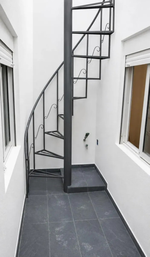 Apartamento ID.6706 - Alquiler Apartamento 2 Dormitorios Tres Cruces con patio  