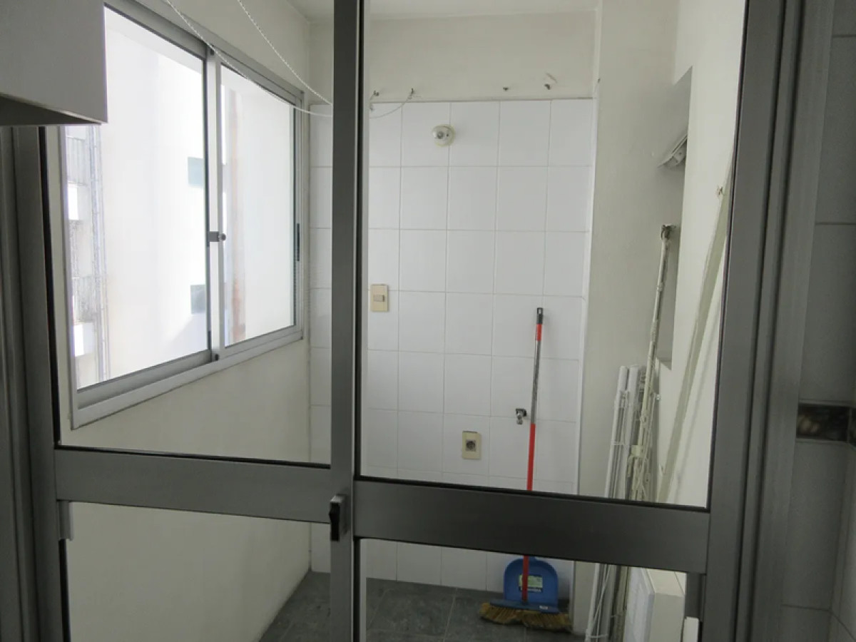 Apartamento ID.5002 - Alquiler Apartamento 1 Dormitorio Pocitos con Garaje
