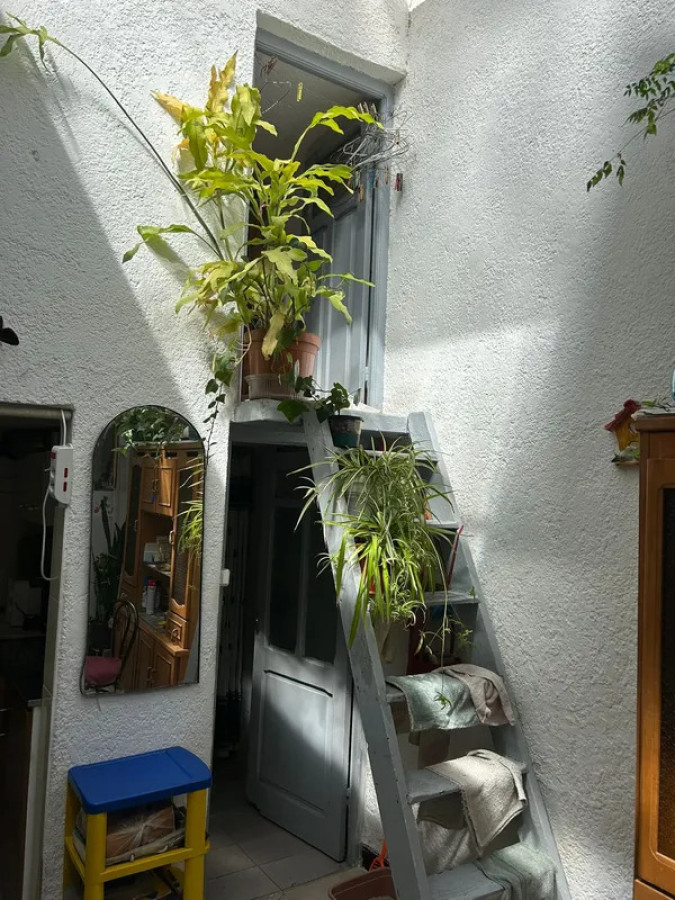 Apartamento ID.6183 - Venta con Renta Inversion Apartamento 2 Dormitorios Atahualpa 