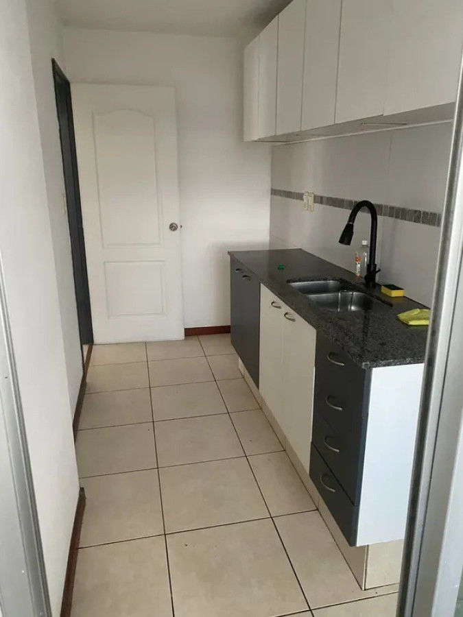 Apartamento ID.6285 - Alquiler Apartamento 2 Dormitorios Aguada con balcon