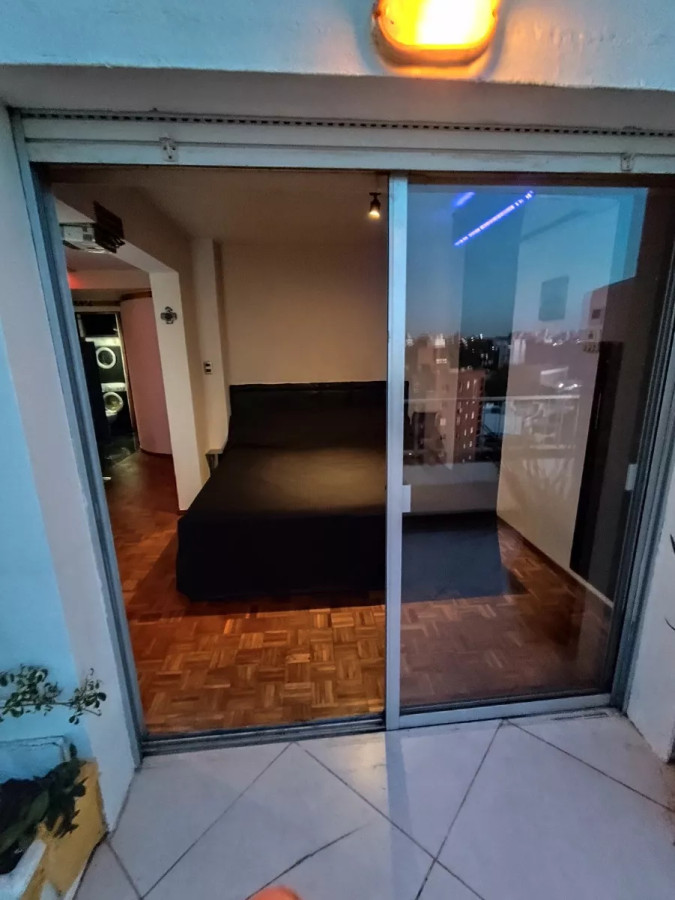 Apartamento ID.4605 - Alquiler Apartamento Monoambiente Pocitos con terraza