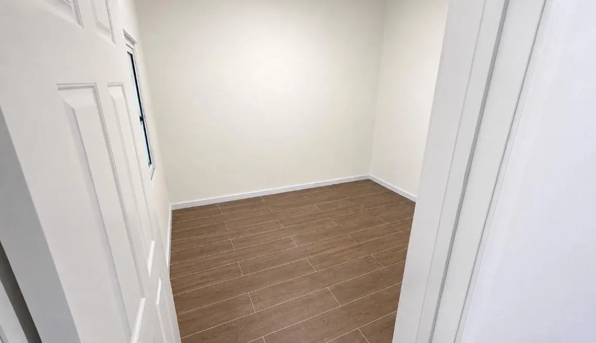Apartamento ID.6706 - Alquiler Apartamento 2 Dormitorios Tres Cruces con patio  