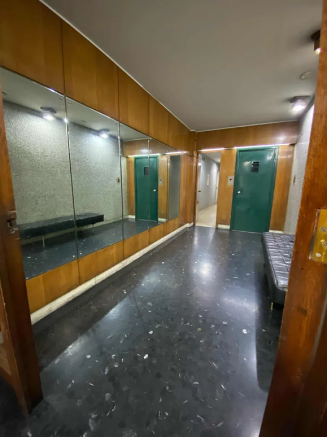 Apartamento ID.4663 - Alquiler Apartamento 1 Dormitorio Centro con Patio