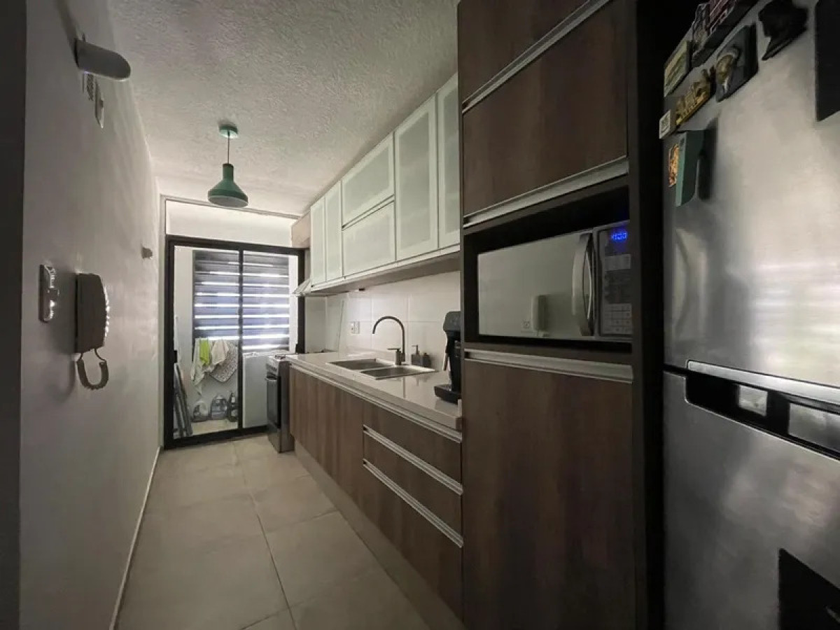 Apartamento ID.6168 - Alquiler Apartamento 2 Dormitorios Punta Carretas cochera