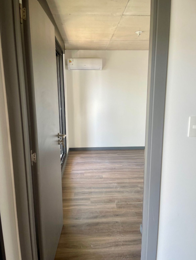 Apartamento ID.4088 - Alquiler Apartamento 1 Dormitorio Pocitos Balcón Cochera