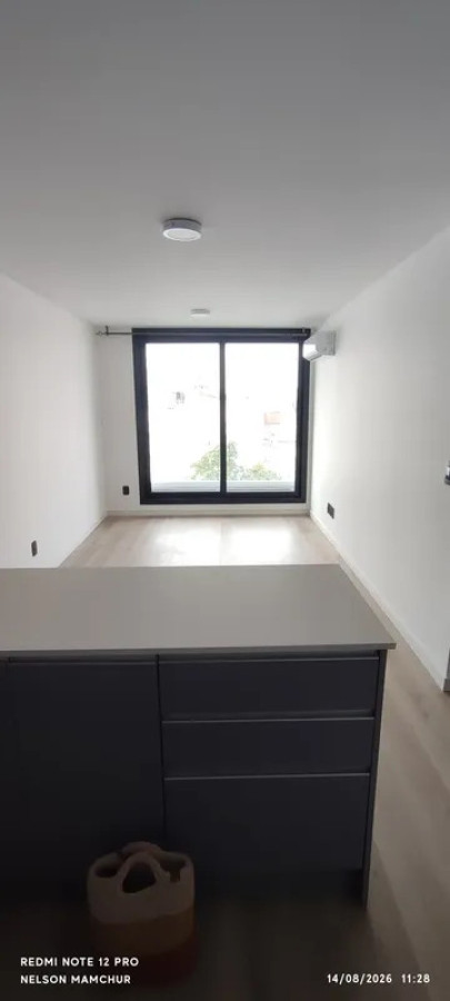 Apartamento ID.6830 - Alquiler Apartamento 1 Dormitorio La Blanqueada balcon y cochera
