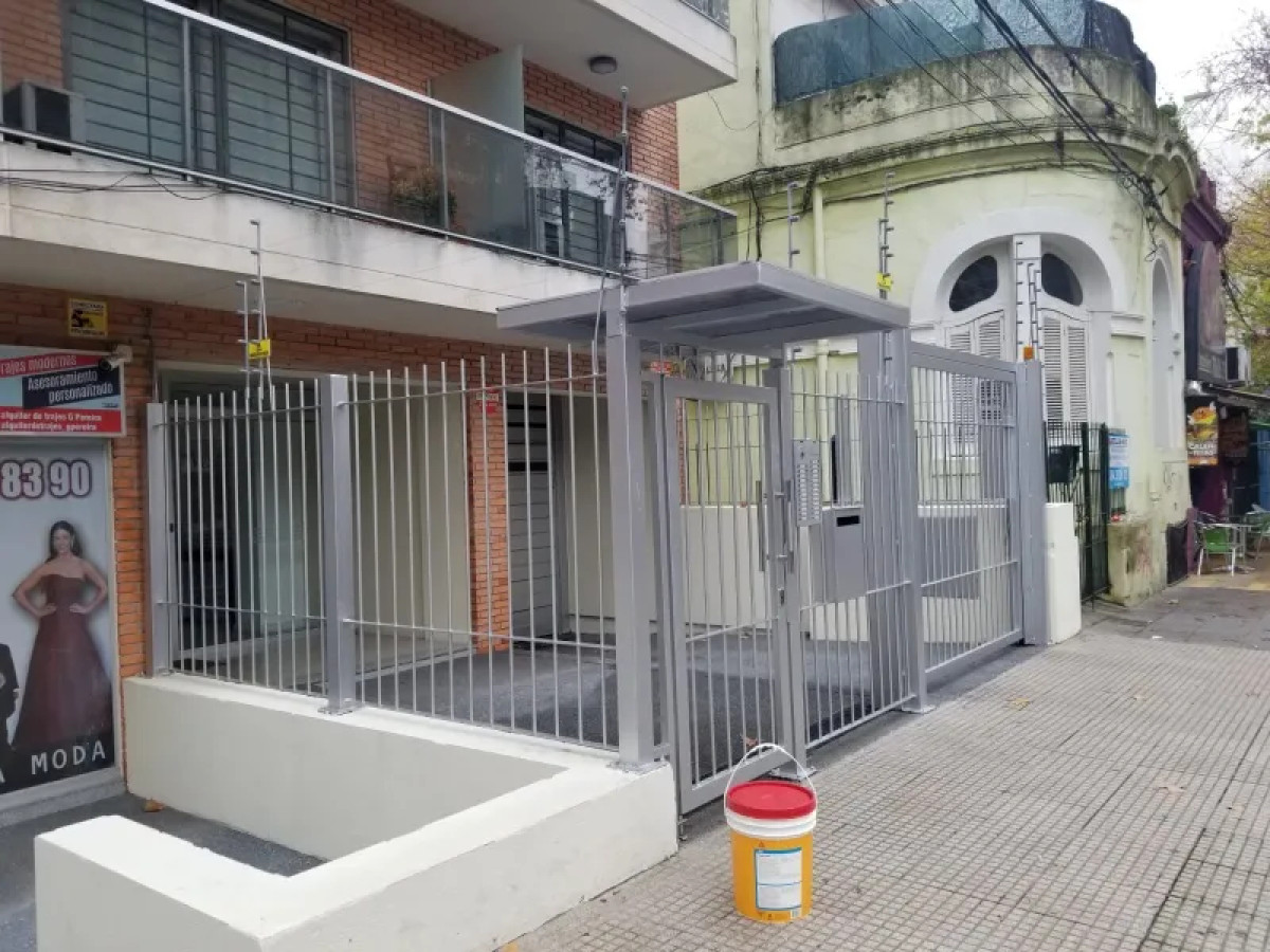 Apartamento ID.5169 - Venta Apartamento Monoambiente Pocitos con balcon y garaje
