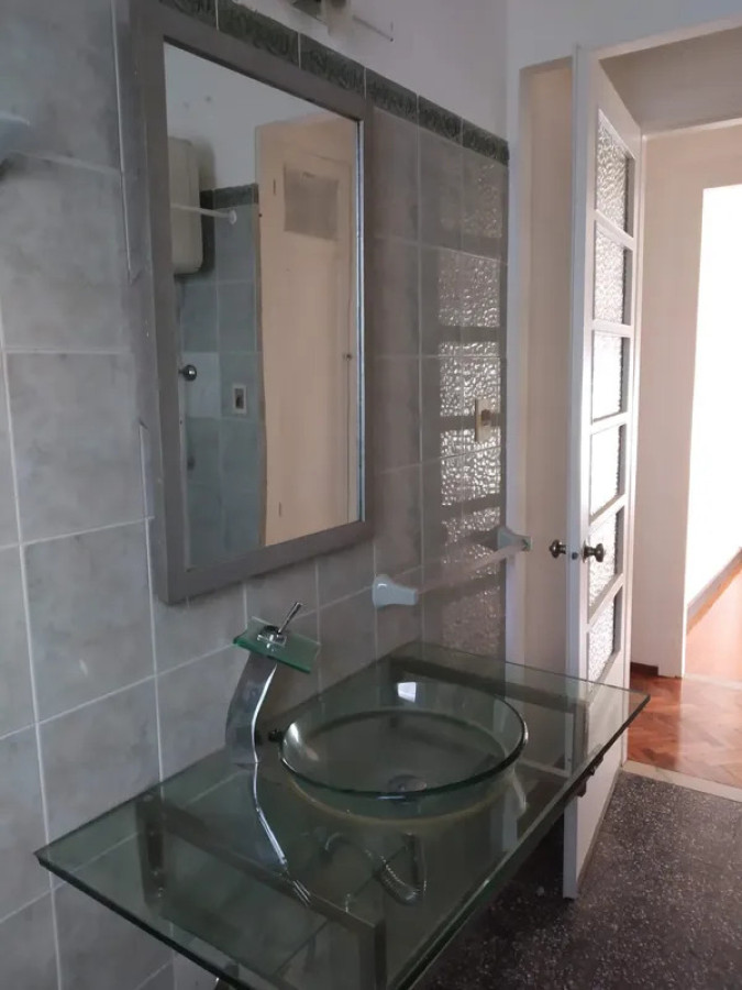 Apartamento ID.6091 - Alquiler Apartamento 2 Dormitorios Centro