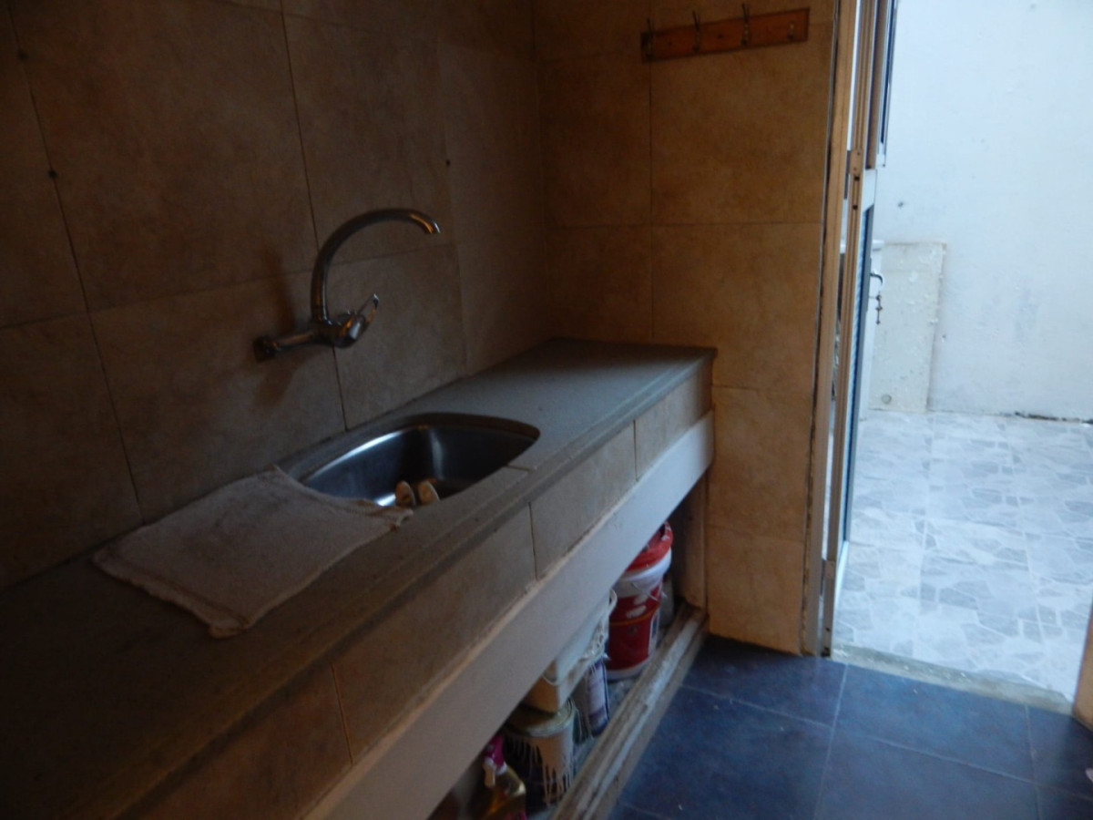 Apartamento ID.6734 - Alquiler Apartamento 3 Dormitorios Parque Batlle con patio