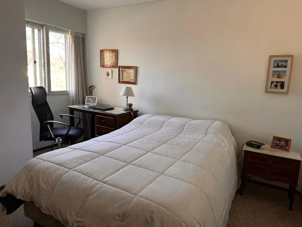 Apartamento ID.6652 - Venta Apartamento 2 Dormitorios Parque Batlle con cochera