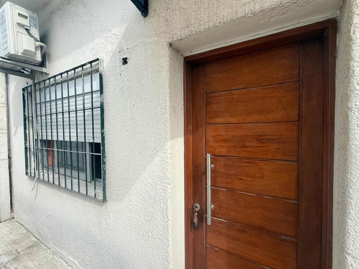 Apartamento ID.5947 - Venta Apartamento tipo Casa 1 Dormitorio Prado