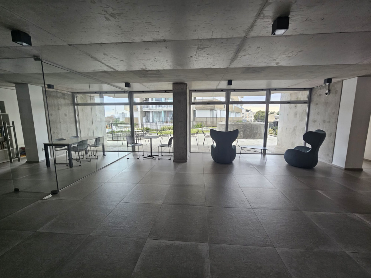 Apartamento ID.6859 - Venta Apartamento 1 Dormitorio Malvin con balcon 