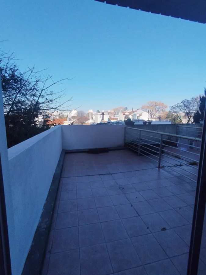 Apartamento ID.5217 - Alquiler Apartamento Monoambiente Pocitos con Patio