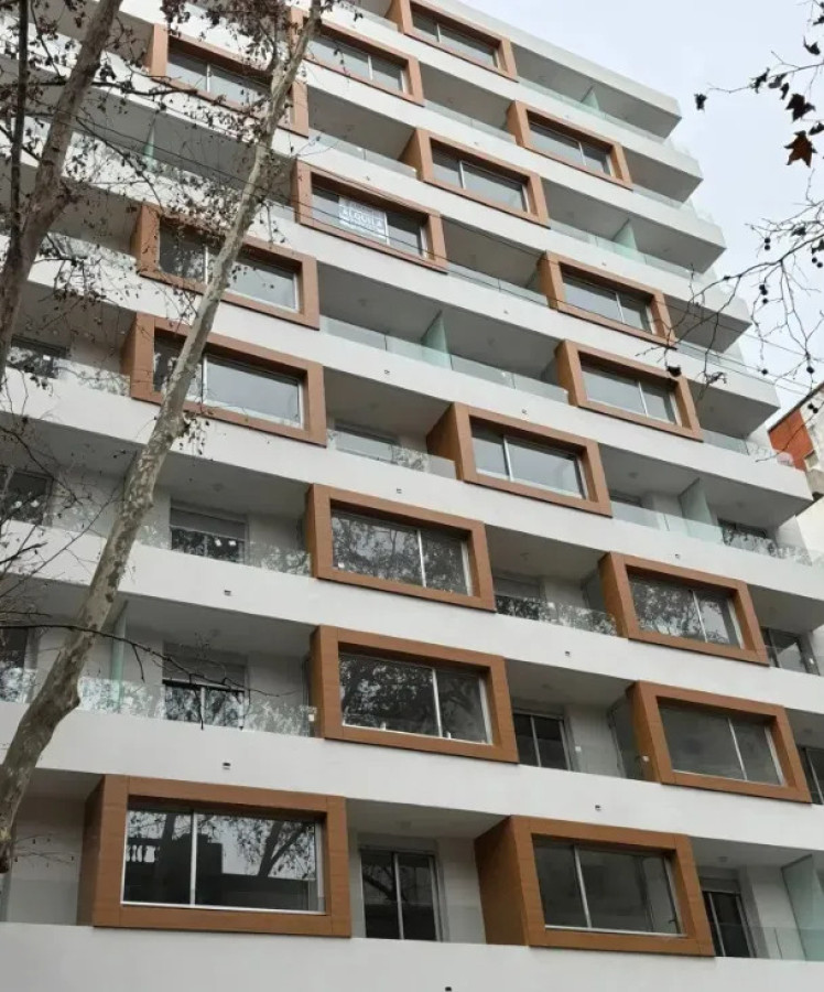 Apartamento ID.6654 - Alquiler Apartamento 1 Dormitorio Centro con balcon