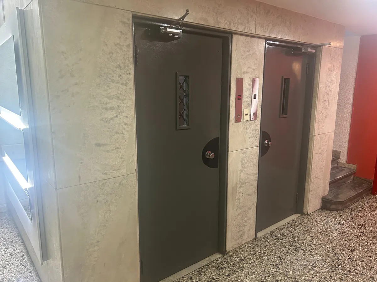 Apartamento ID.4980 - Alquiler Apartamento 1 Dormitorio Centro con cochera