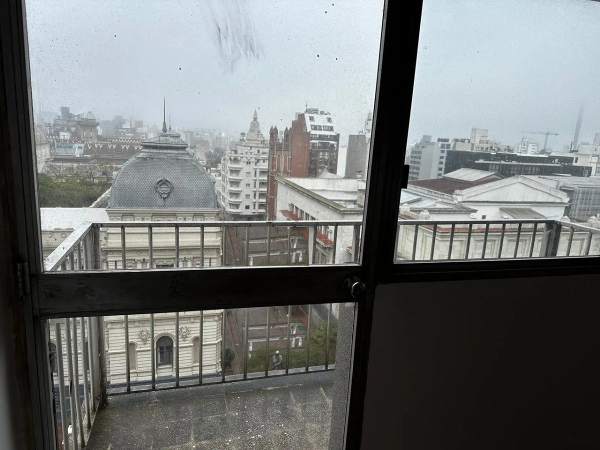 Apartamento ID.6803 - Alquiler Monoambiente Cordon con balcon 
