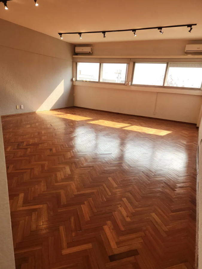 Apartamento ID.4897 - Alquiler Apartamento Monoambiente Centro con Garaje