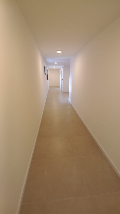 Apartamento ID.6255 - Alquiler Apartamento 1 Dormitorio Cordon con balcon y garaje