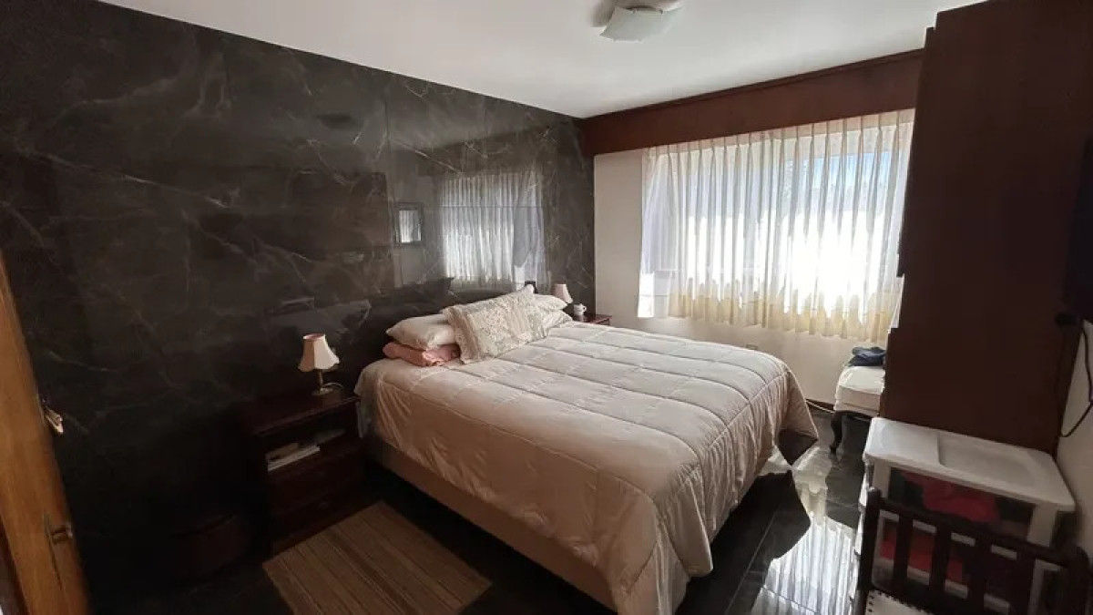 Apartamento ID.6679 - Alquiler Apartamento 2 Dormitorios Punta Carretas con balcon