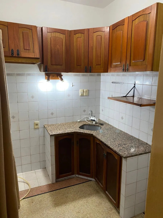 Apartamento ID.4784 - Alquiler Apartamento 1 Dormitorio Punta Carretas con patio 