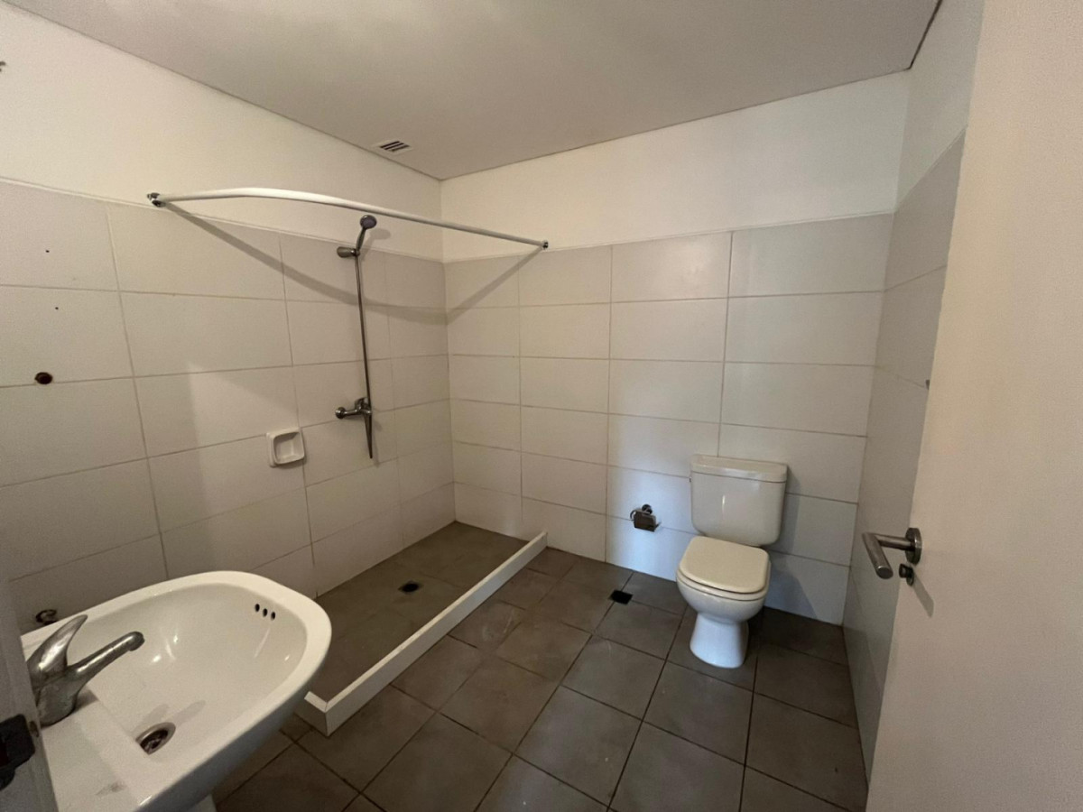 Apartamento ID.5542 - Alquiler o Venta Apartamento 1 Dormitorio y Balcon Bella Vista