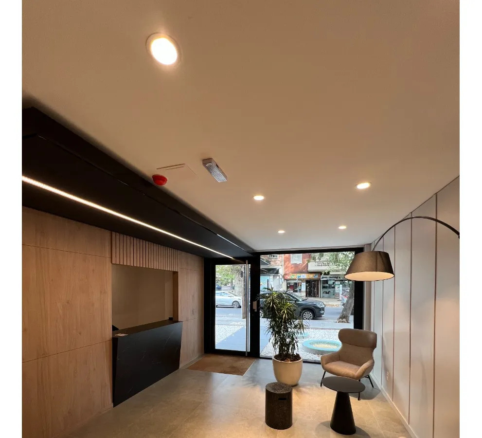 Apartamento ID.4701 - Alquiler Apartamento 1 Dormitorio Pocitos con balcón y garaje